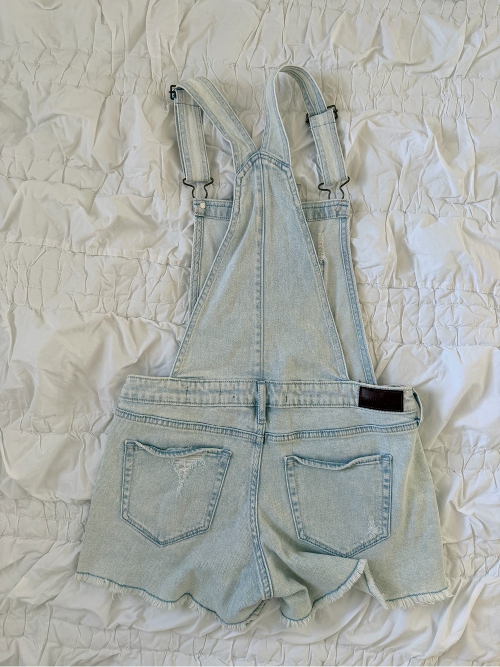 Hollister Women’s Light Wash Denim Boyfriend Short Overall Distressed S - Picture 2 of 3